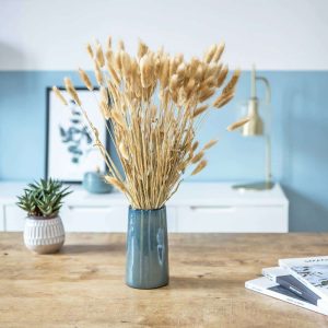 Une botte de Lagurus séché naturel