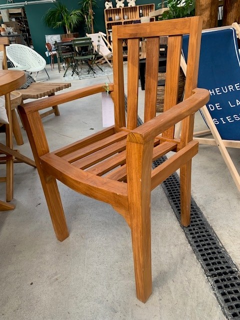 Chaise Teck avec accoudoirs