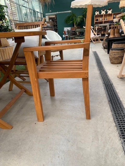 Chaise Teck avec accoudoirs – Image 2