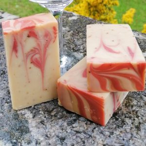 Savon cicatrisant et tonifiant – Fraise Champagne