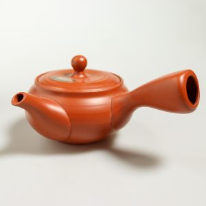 Petite théière en terre cuite ocre