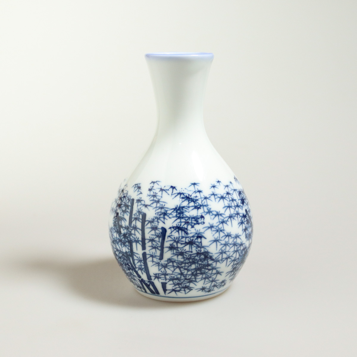 Hasami porcelain ‘Wakatake’ sake decanter