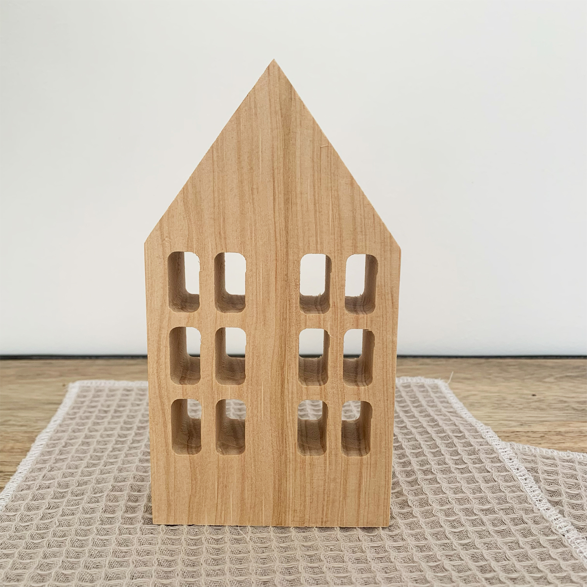 Petite maisonnette en bois – Taille L