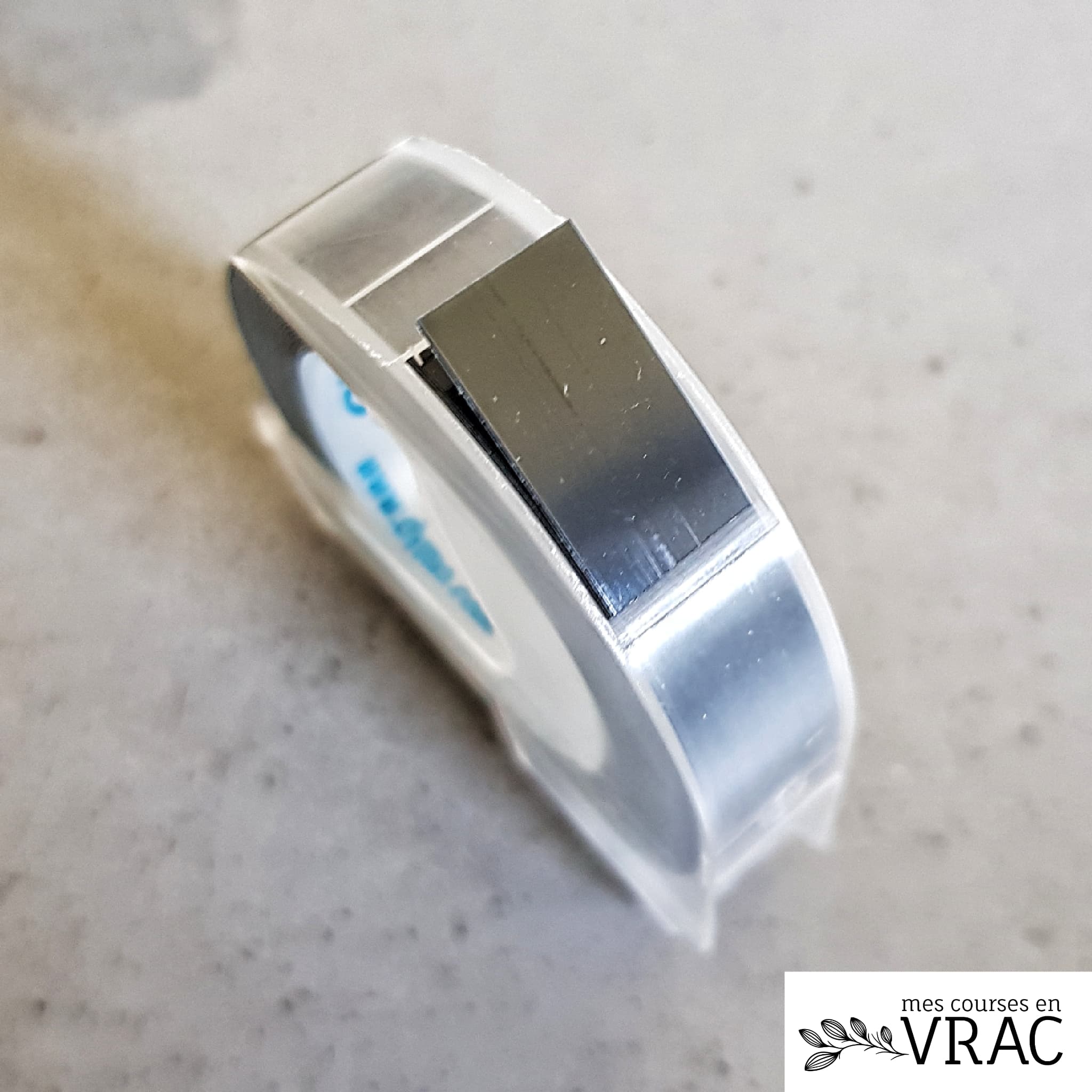 Étiqueteuse DYMO Junior – Ruban adhésif noir – Image 4