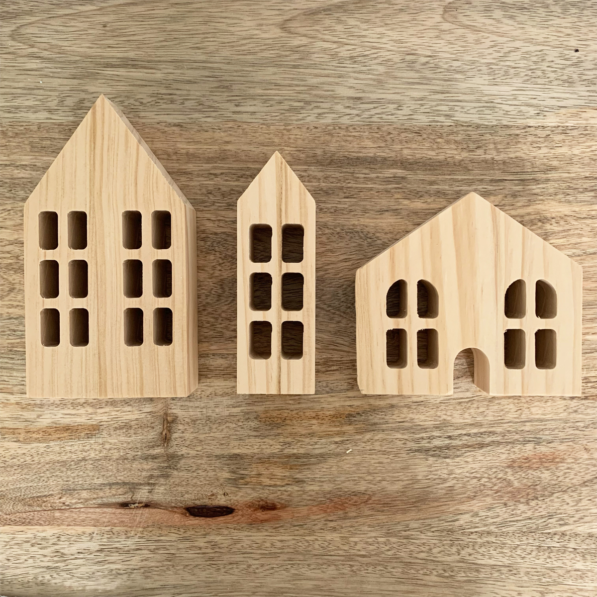 Petite maisonnette en bois – Taille L – Image 4