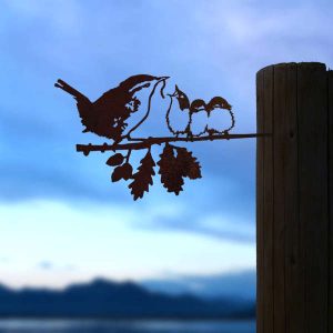 Troglodyte mignon et ses petits – Oiseaux en métal