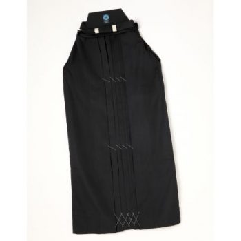 Hakama Meiji bleu ou noir KAMIKAZE (importé de Taïwan) Prix : 65,00 euros – Image 2