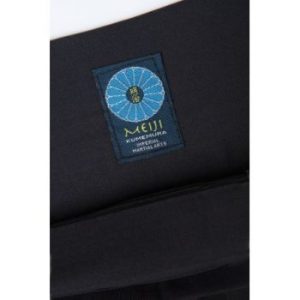 Hakama Meiji bleu ou noir KAMIKAZE (importé de Taïwan) Prix : 65,00 euros